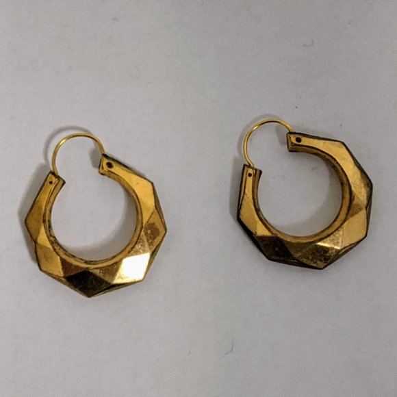 Vintage Geometric Gold-Plated Hoop Earrings – Lightweight & Comfortable - Picture 1 of 1